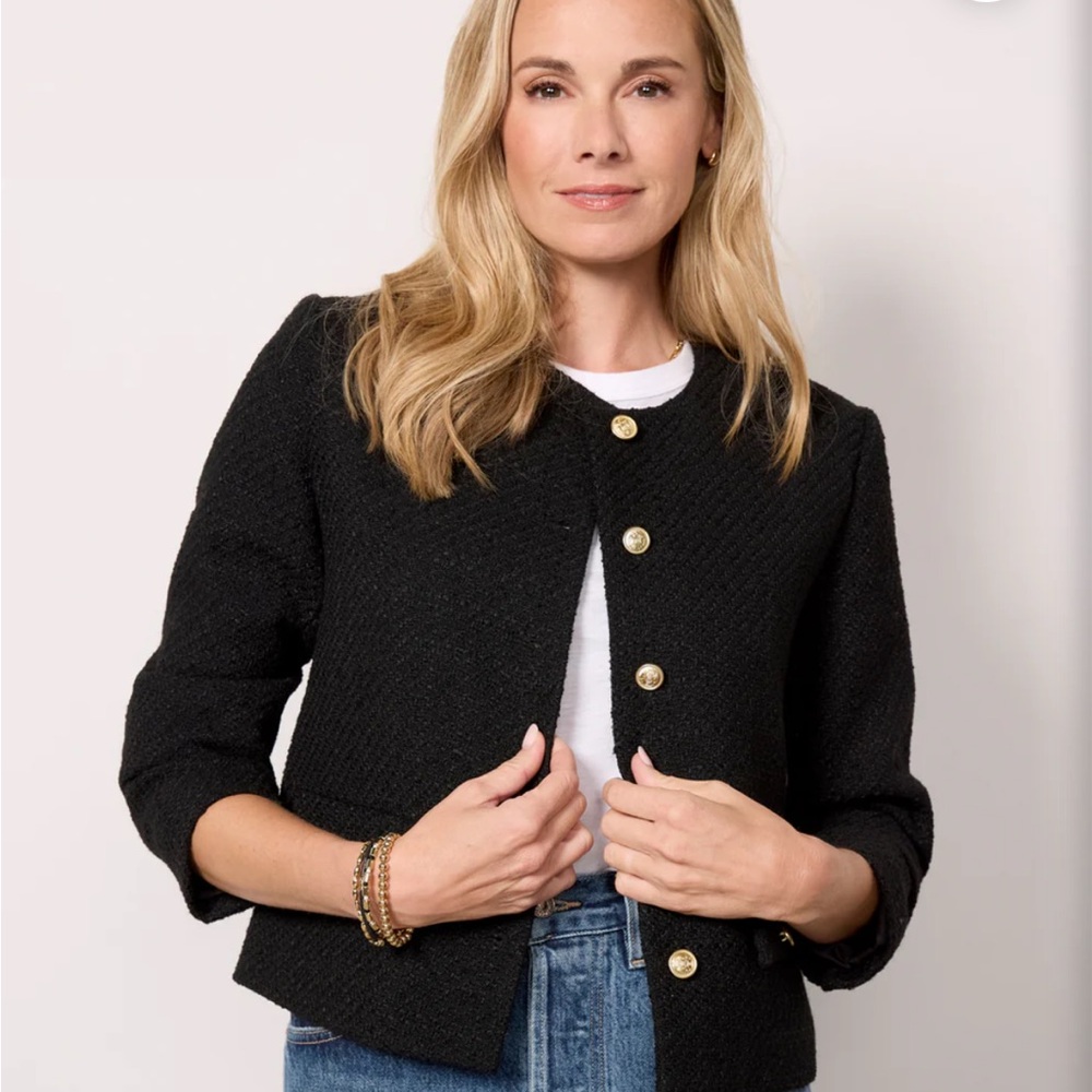 Evereve Black Tailored Blazer with Gold Accents